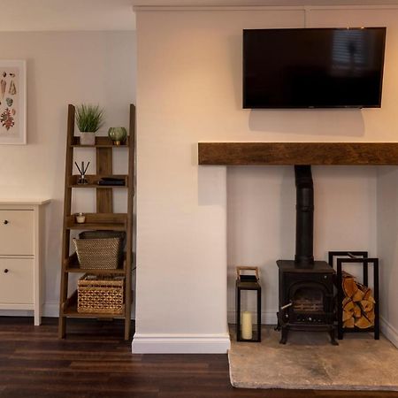 Modern Cottage For Couples, Parking, 3 Min 2 Beach Beer Exteriör bild