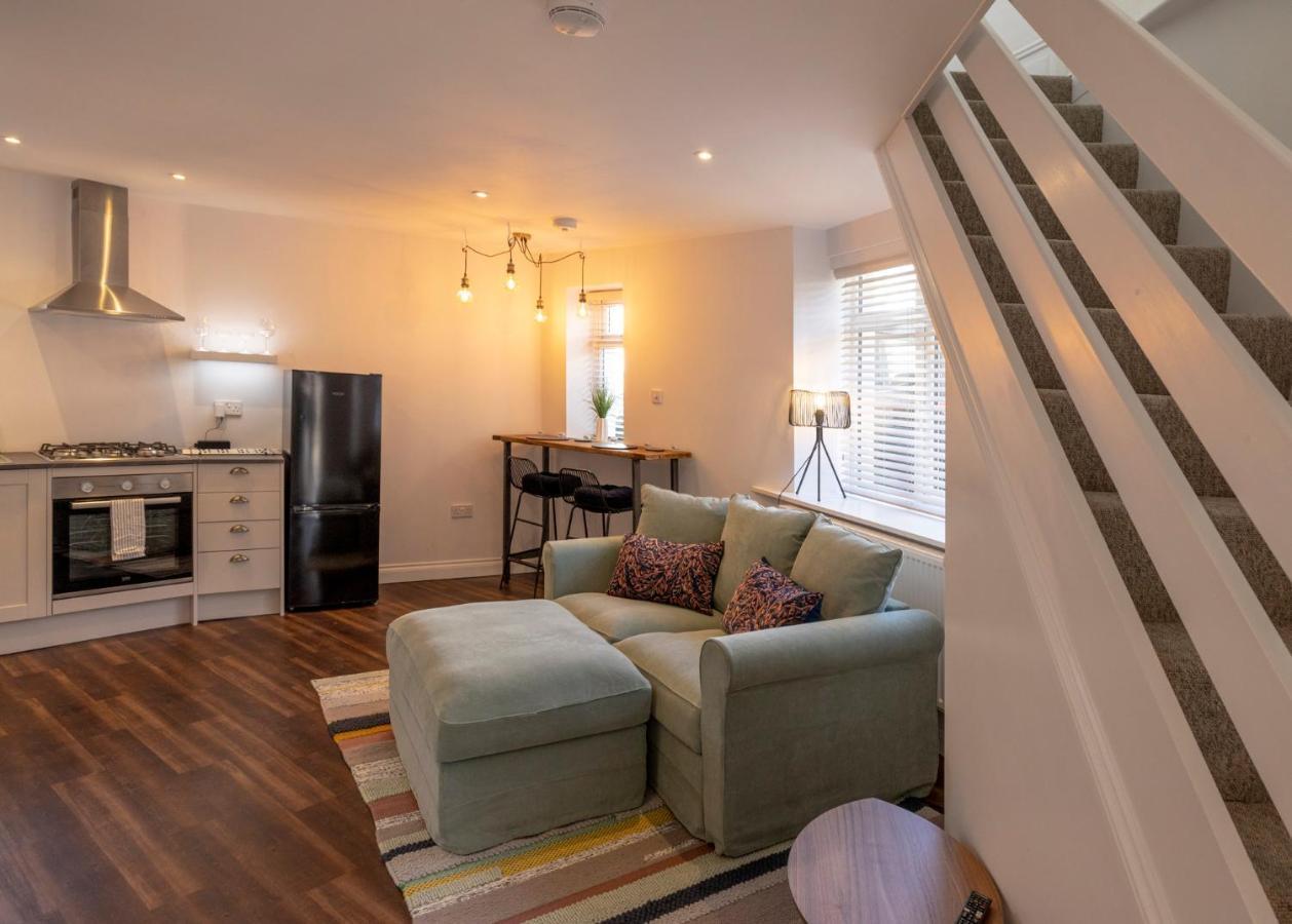 Modern Cottage For Couples, Parking, 3 Min 2 Beach Beer Exteriör bild